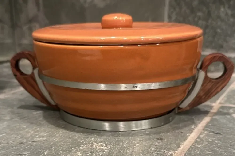 Vintage Bauer Pottery GPK Orange Rust Casserole No 3 Dish Lid Wood Handle 8”